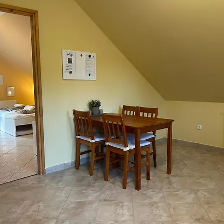 Apartment Pataklak Vendeghaz